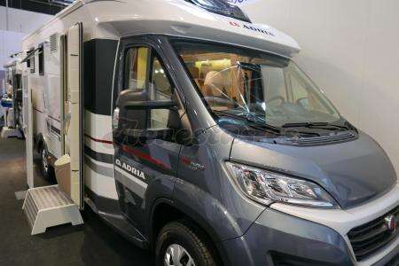 Adria Coral Plus 690 SC