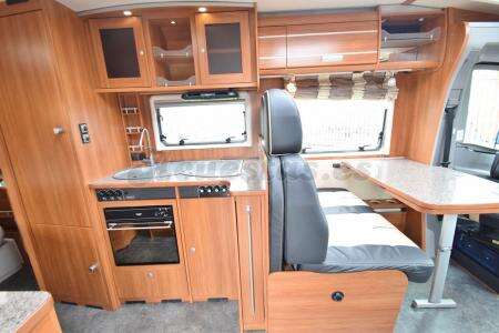 Dethleffs Globeline T 7043