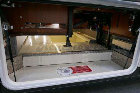 Carthago Chic E-Line I 50