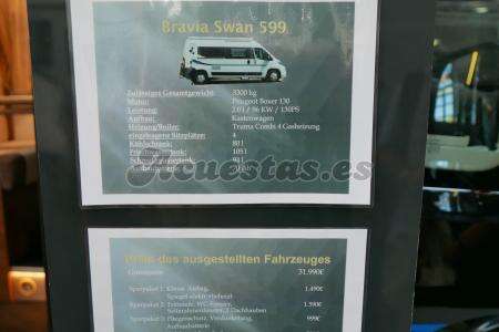 Bravia Mobil Swan 599