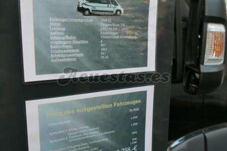 Bravia Mobil Swan 636