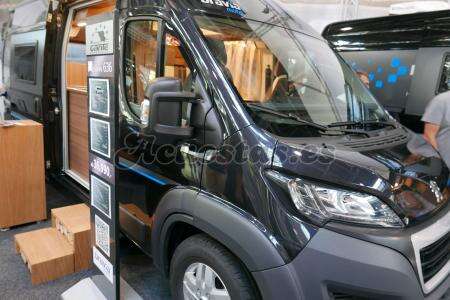 Bravia Mobil Swan 636