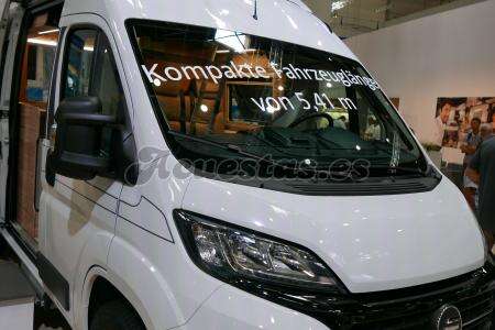 Hymer Car Ayers Rock