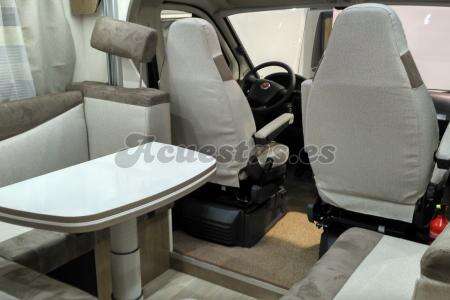 Pilote Pacific 716 P