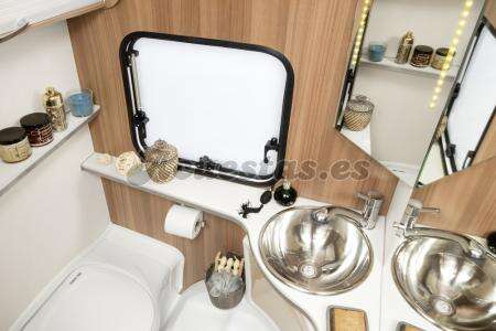 Caravelair Venicia Premium 475