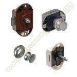 Cierre para puertas con pulsador. Disponible en varios colores