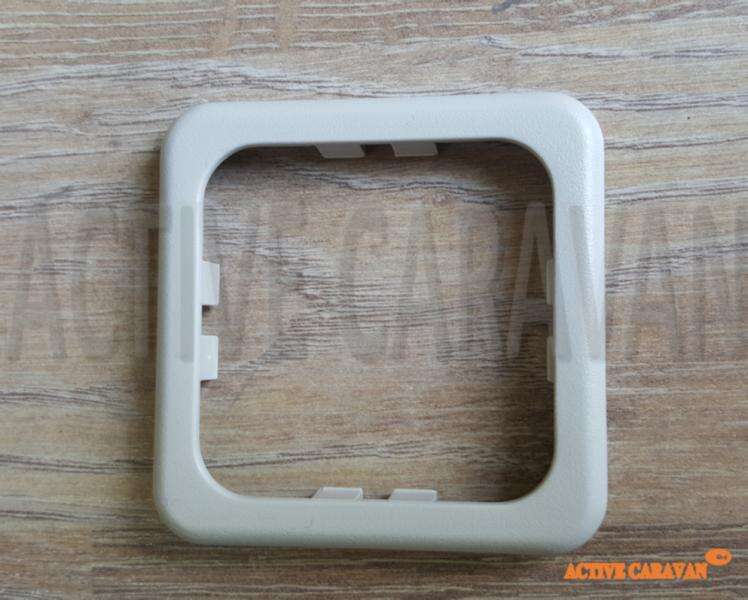 Marco gris para enchufe 220v