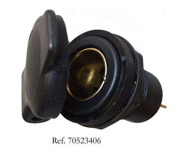 Toma 12v empotrable Ref.70523406