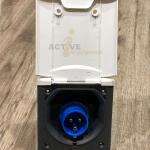 Toma exterior 220v cee moderna blanca magnetica