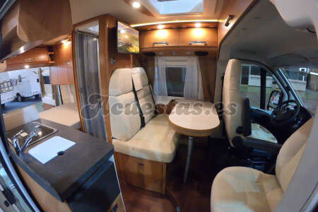 Carthago Malibu Van 540 DB low-bed