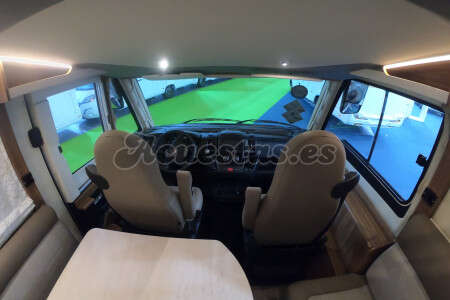 Eura Mobil Integra Line 695 HB