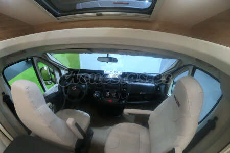 Pilote Pacific P 706 GJ