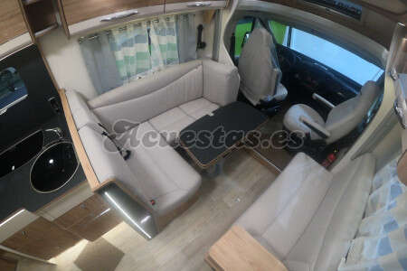 Pilote Pacific 716 P