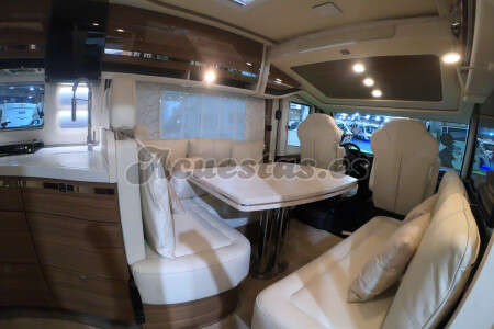 Eura Mobil Integra 890 QB