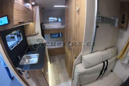 Pilote Pacific P 706 S