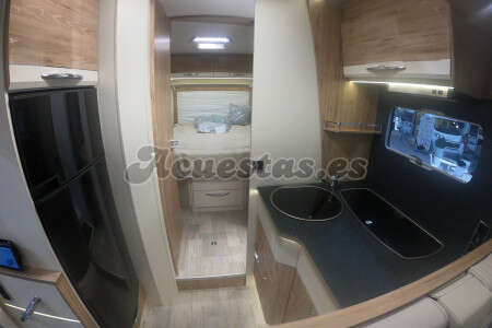 Pilote Pacific 746 C