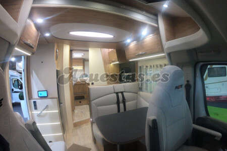 Pilote Pacific P 706 GJ