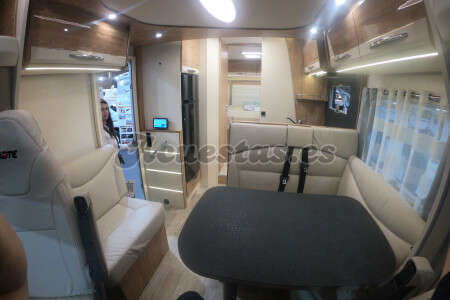 Pilote Pacific 746 C