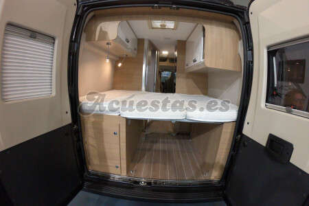 Mc Louis Menfys Van 5