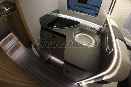 Roller Team Zefiro 284 Motorhome