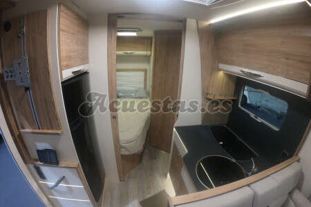 Pilote Pacific 716 P