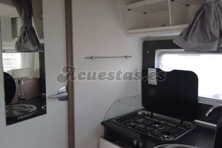 Blucamp Ocean 725