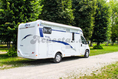 Blucamp Ocean 522