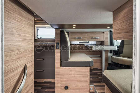 Weinsberg CaraSuite 700 ME