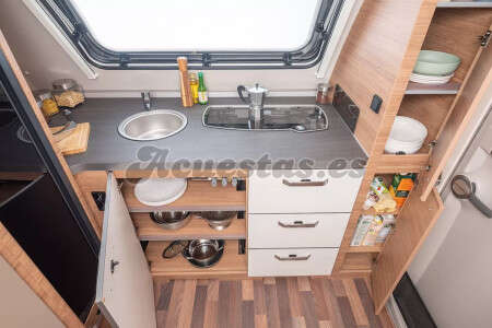 Weinsberg CaraOne 390 PUH