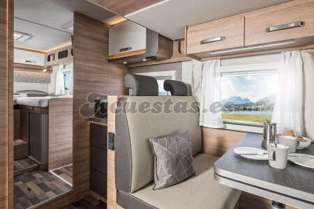 Weinsberg CaraSuite 700 ME