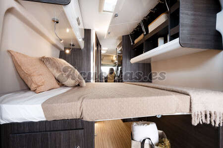 Benimar Benivan 144 Up