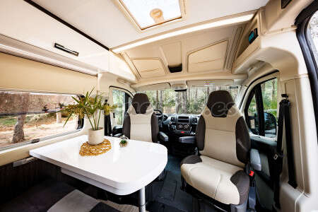 Benimar Benivan 104 Up