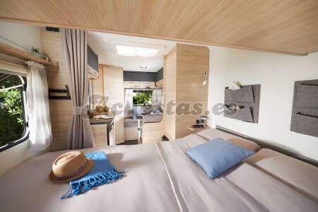 Caravelair Antares Titanium 390