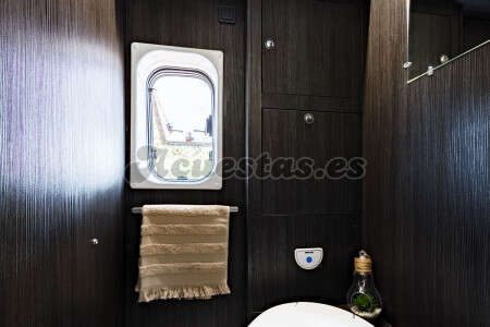 Benimar Benivan 104 Up