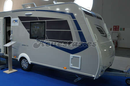 Caravelair Artica 520