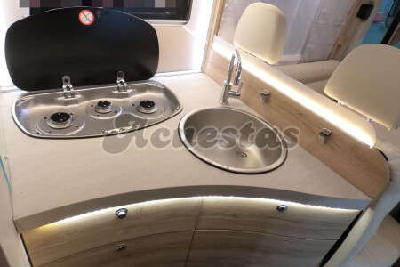 Eura Mobil Integra Line 720 EB