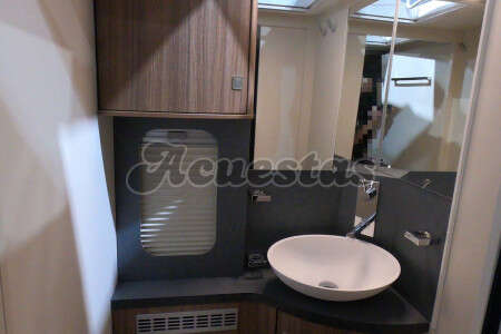 Eura Mobil Integra 890 QB