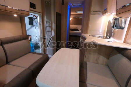 Eura Mobil Profila RS 720 QF