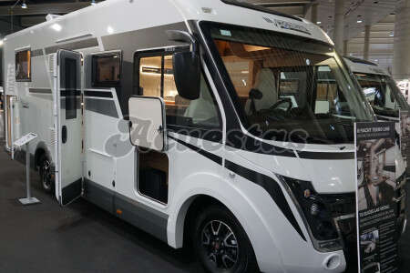 Mobilvetta K-Yacht Tekno Line 90