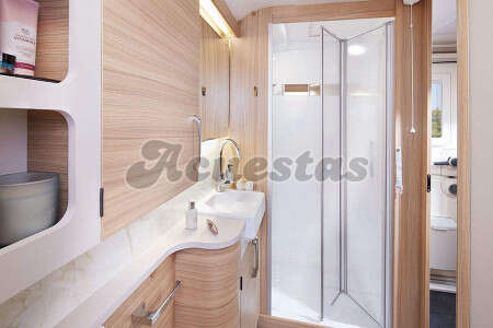 Bailey Unicorn Madrid