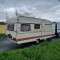 Caravana -750kg Burstner club 480